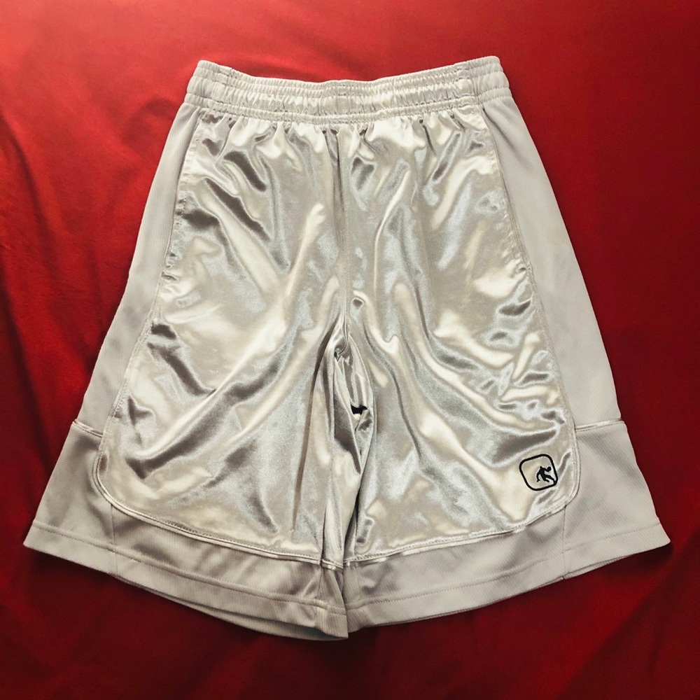 AND1 Men’s Basketball Athletic Shorts NWOT